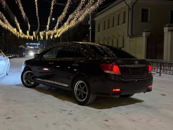 2010 Toyota Allion II Рестайлинг, красный, 950000 рублей - вид 3
