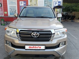 2015 Toyota Land Cruiser 200 Series Рестайлинг 1, золотистый, 6000000 рублей, вид 1