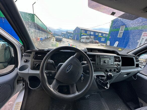 2013 Ford Transit, белый, 1600000 рублей - вид 14