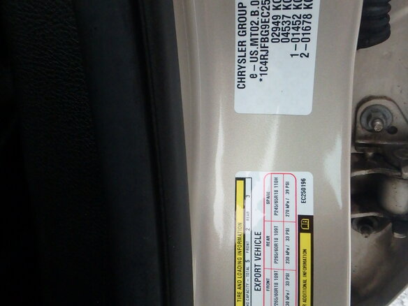 2013 Jeep Grand Cherokee IV (WK2) Рестайлинг, бежевый - вид 27