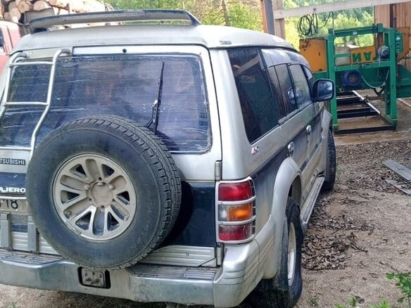 1992 Mitsubishi Pajero II, серый - вид 2