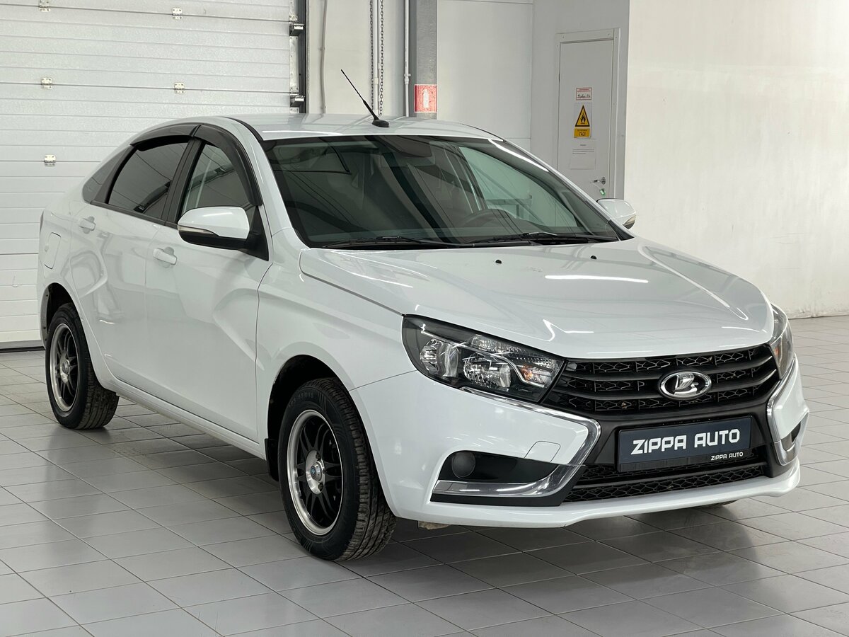 Открыть фотографии: Lada (ВАЗ) Vesta I
