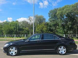 2005 Mercedes-Benz S-Класс 500 Long V (W221), чёрный, 2050000 рублей, вид 4