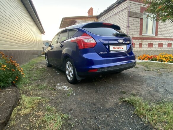 2014 Ford Focus III, синий, 1000000 рублей - вид 5