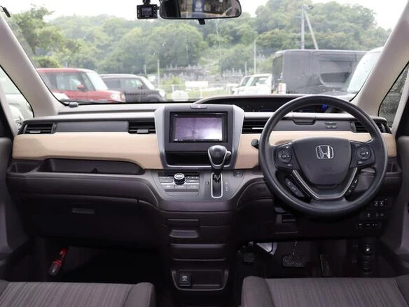 2019 Honda Freed II, белый, 1122000 рублей - вид 9