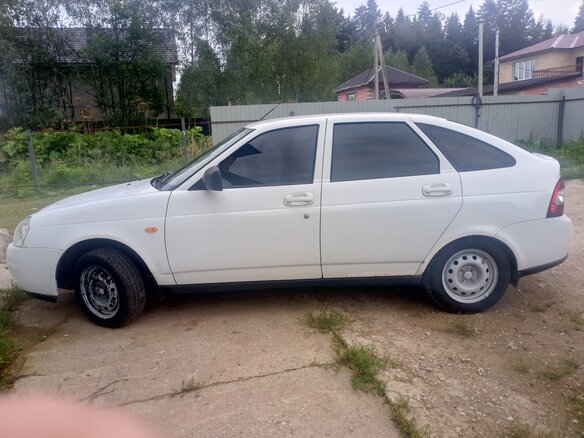 2015 Lada (ВАЗ) Priora I Рестайлинг, белый, 485000 рублей - вид 3