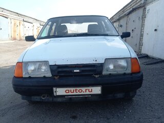 2001 Иж 2126 «Ода», белый, 95000 рублей, вид 1