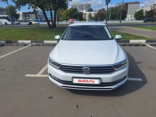 2018 Volkswagen Passat B8, белый, 1650000 рублей, вид 2
