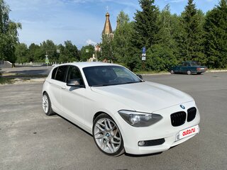 2013 BMW 1 серии 116i II (F20/F21), белый, 1250000 рублей, вид 2