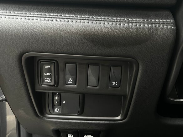 2019 Renault Koleos II Рестайлинг, серебристый, 1900000 рублей - вид 22