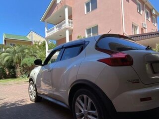 2011 Nissan Juke I, белый, 935000 рублей, вид 4