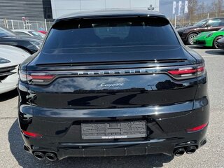 2021 Porsche Cayenne Coupé III, чёрный, 8099999 рублей, вид 5