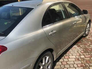 2003 Toyota Avensis II, серебристый, 543133 рублей, вид 4