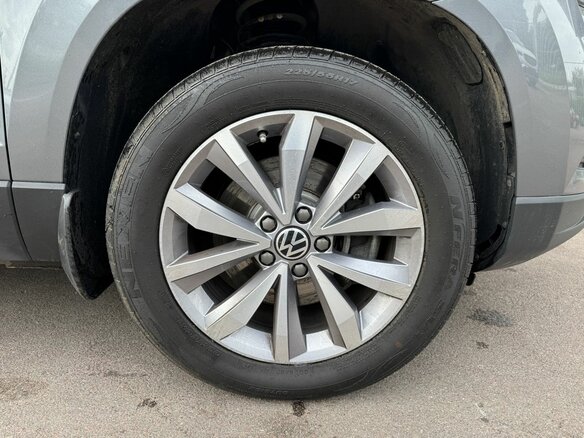 2021 Skoda Karoq DSG7 I, серый, 2153000 рублей - вид 11