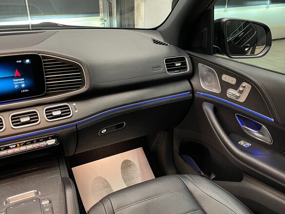 2020 Mercedes-Benz GLS 450 II (X167), чёрный, 6950000 рублей - вид 16