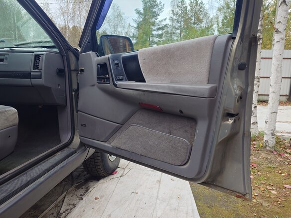 1995 Jeep Grand Cherokee I (ZJ), серый, 385000 рублей - вид 16