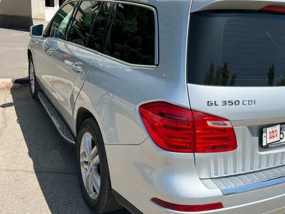 2013 Mercedes-Benz GL-Класс 350 II (X166), серый, 2700000 рублей - вид 4