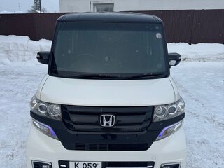 2016 Honda N-BOX I Рестайлинг, белый, 995000 рублей, вид 1