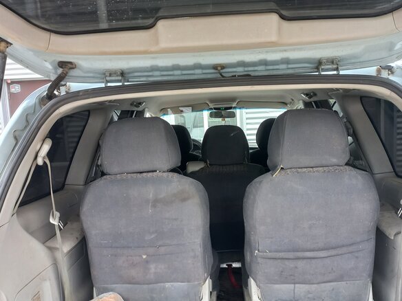 2005 Hyundai Trajet I Рестайлинг, серебристый, 450000 рублей - вид 7