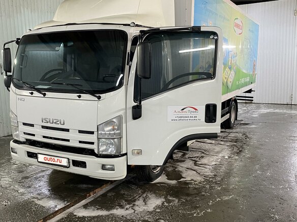 2015 Isuzu Elf (N-series), белый