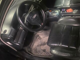 2000 Audi A4 I (B5) Рестайлинг, чёрный, 350000 рублей, вид 3