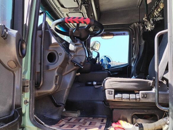 2001 Scania 4-Series, зелёный, 850000 рублей - вид 7