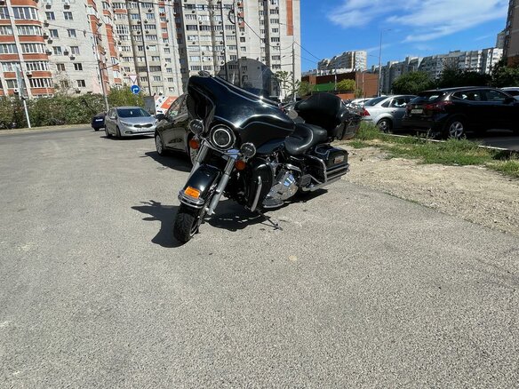 2006 Harley-Davidson Electra Glide, чёрный, 695000 рублей - вид 1