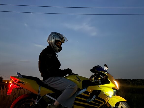 1999 Honda CBR 600F, жёлтый, 400000 рублей - вид 10
