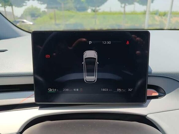2025 MG 4 EV 42.8 kWh II, пурпурный - вид 6