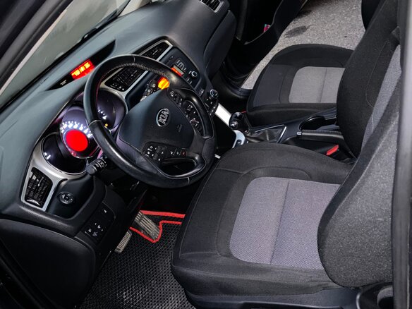 2017 Kia Ceed II Рестайлинг, серый, 1490000 рублей - вид 6