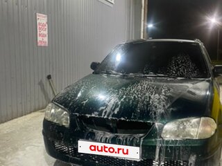 2000 Mazda 323 VI (BJ), зелёный, 300000 рублей, вид 3