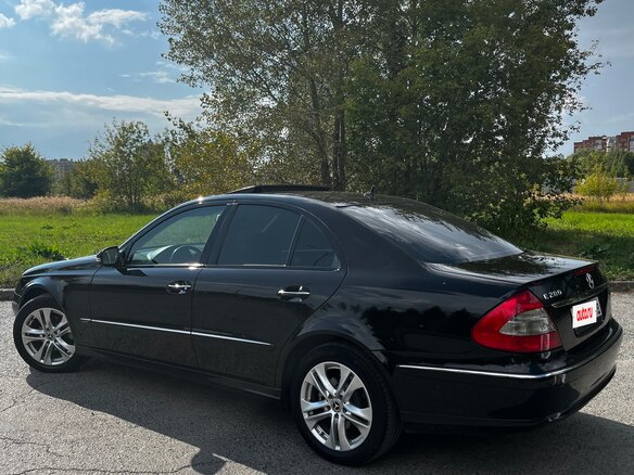 2006 Mercedes-Benz E-Класс 280 III (W211, S211) Рестайлинг, чёрный, 2050000 рублей - вид 8