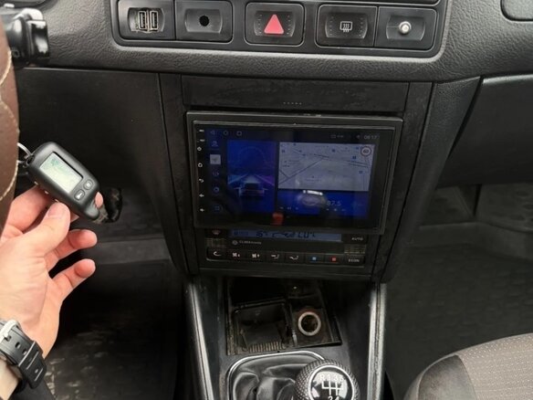 2000 Volkswagen Golf IV, серебристый, 235000 рублей - вид 9