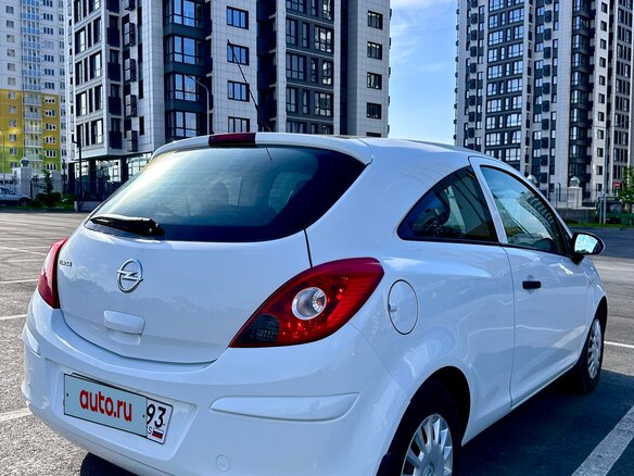 2012 Opel Corsa D Рестайлинг II, белый, 950000 рублей - вид 2