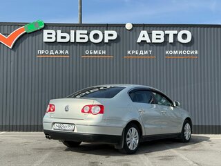 2010 Volkswagen Passat B6, серебристый, 850000 рублей, вид 2