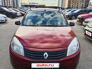 2013 Renault Sandero I, красный, 590000 рублей, вид 1