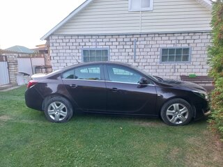 2014 Opel Insignia I Рестайлинг, коричневый, 1100000 рублей, вид 3