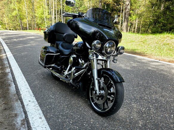 2020 Harley-Davidson Street Glide, чёрный, 1450000 рублей - вид 6