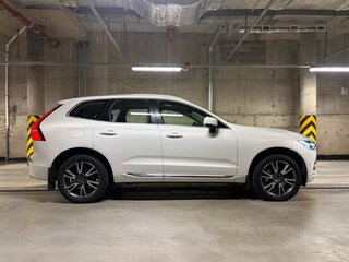 2018 Volvo XC60 II, белый, 4250000 рублей, вид 3