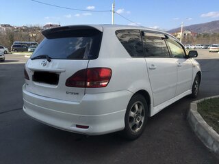 2003 Toyota Ipsum II (M20), белый, 800000 рублей, вид 4