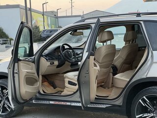 2011 BMW X5 35i II (E70) Рестайлинг, бежевый, 2000000 рублей, вид 5