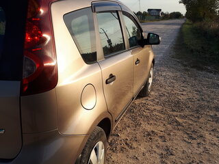 2011 Nissan Note I Рестайлинг, коричневый, 450000 рублей, вид 5