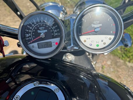 2004 Triumph Rocket 3, чёрный, 1000000 рублей, вид 4
