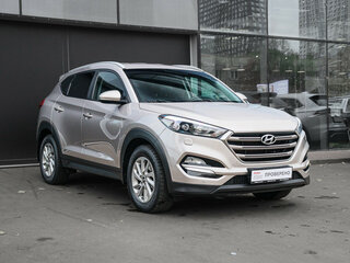 2016 Hyundai Tucson III, бежевый, 2150000 рублей, вид 3