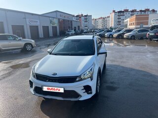 2021 Kia Rio X IV Рестайлинг, белый, 1850000 рублей, вид 1