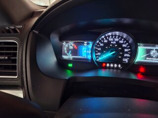2016 Ford Explorer V Рестайлинг, белый, 3300000 рублей, вид 5