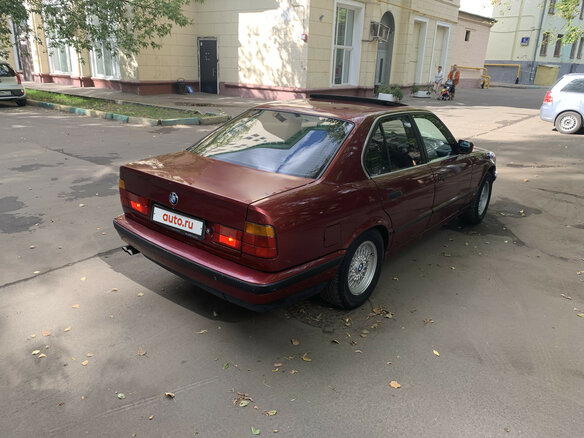 1990 BMW 5 серии 525i III (E34), красный - вид 6