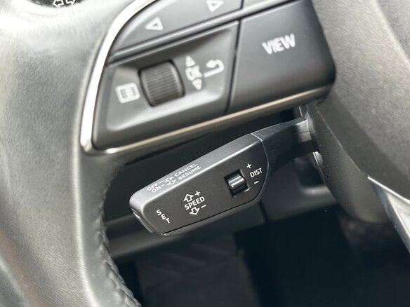 2020 Audi Q8 55 TFSI I (4M), серый, 5863200 рублей - вид 31