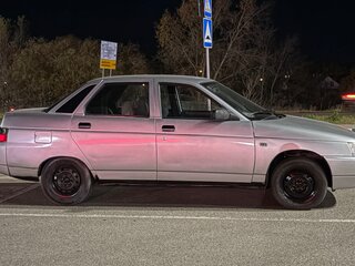 2003 Lada (ВАЗ) 2110, серебристый, 180000 рублей, вид 2