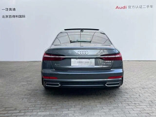 2022 Audi A6 55 TFSI e Long V (C8) Рестайлинг, серебристый, 6500000 рублей, вид 3
